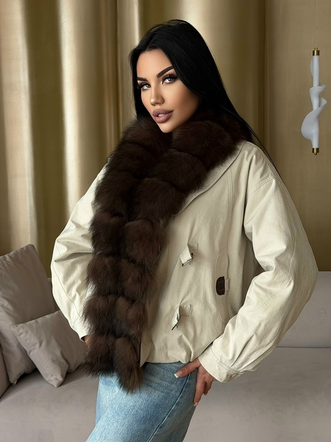 куртка натуральный мех,стильная куртка,куртка max mara с натуральным мехом,куртка с натуральным мехом песец,женская куртка