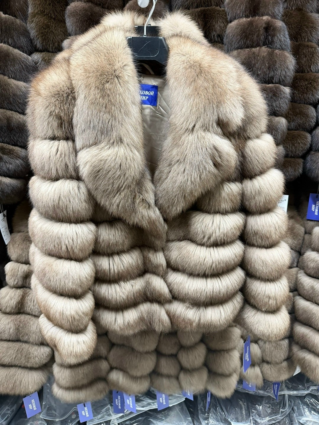 шуба из куницы,шуба из куницы под соболь,шуба из песца,шуба соболь,короткие шубы из куницы