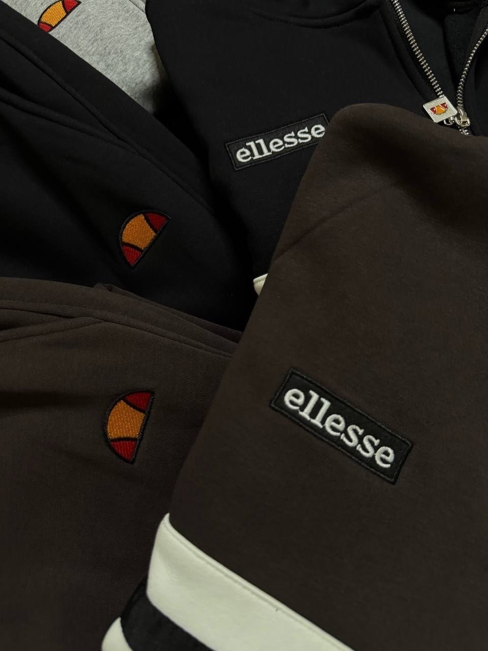костюм ellesse,мужской спортивный костюм на флисе,мужской спортивный костюм,спортивные костюм,костюм спортивный ellesse