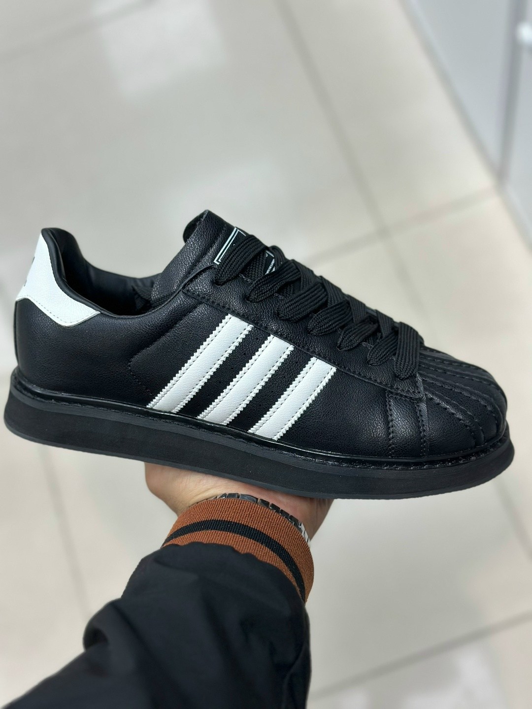 кроссовки адидас мужские суперстар кожаные,adidas superstar black,адидас супер стар,adidas originals superstar,кроcсовки adidas superstar
