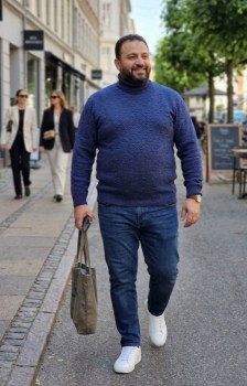 Свитер
