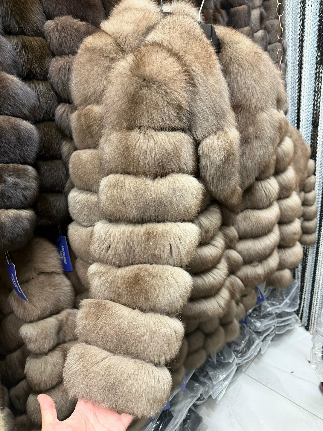 шуба из куницы,шуба из куницы под соболь,шуба из песца,шуба соболь,короткие шубы из куницы