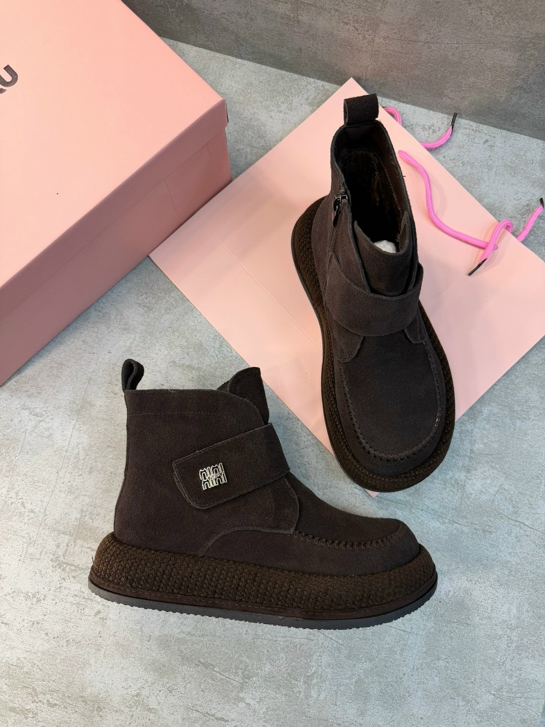 ,женские ботинки,угги женские,ботинки miu miu, женская