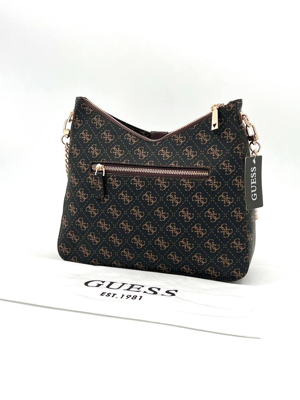 сумка guess,сумка женская guess,guess сумка на плечо багет,guess сумка на плечо кросс-боди,guess сумка на плечо