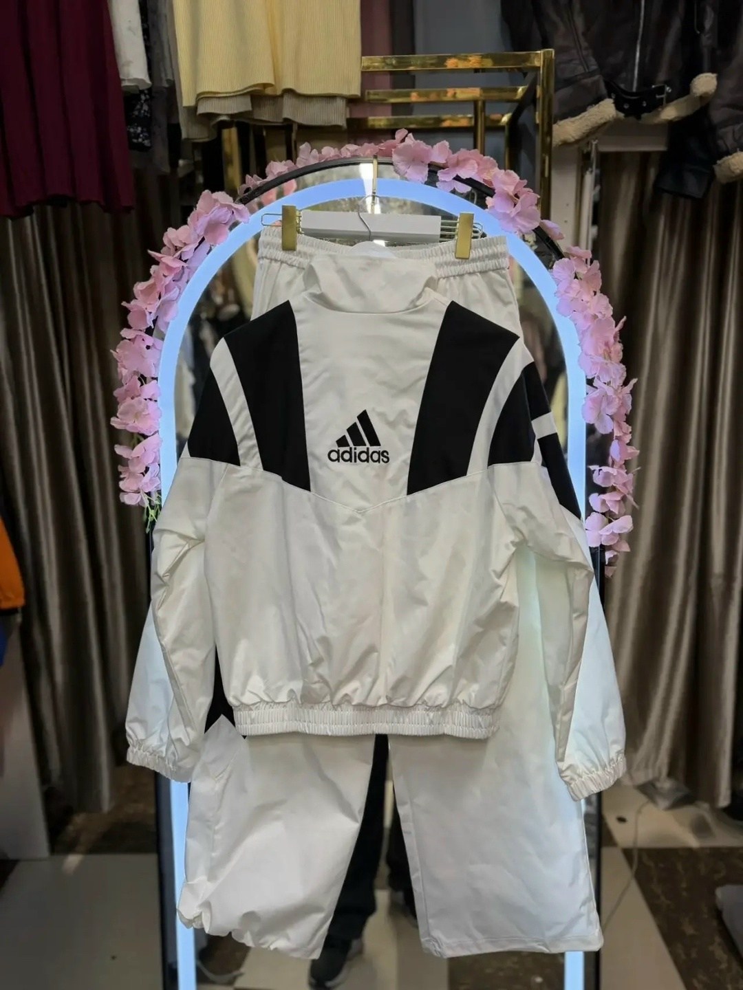 спортивный костюм adidas,adidas original,adidas originals adidas,спортивный костюм adidas в стиле 90,adidas tracksuit