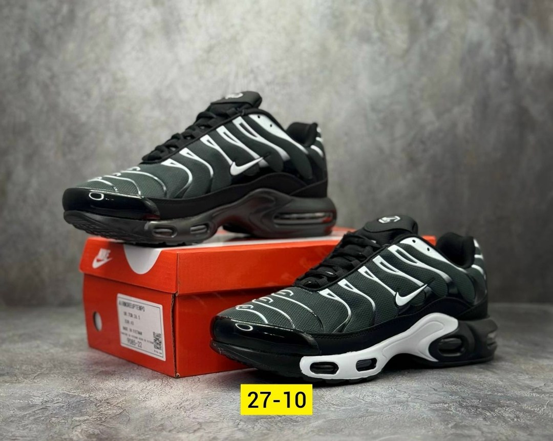 кроссовки мужские nike air max tn plus,кроссовки nike air max tn plus,кроссовки для мужчин,кроссовки мужской nike,найк air max plus tn кроссовки
