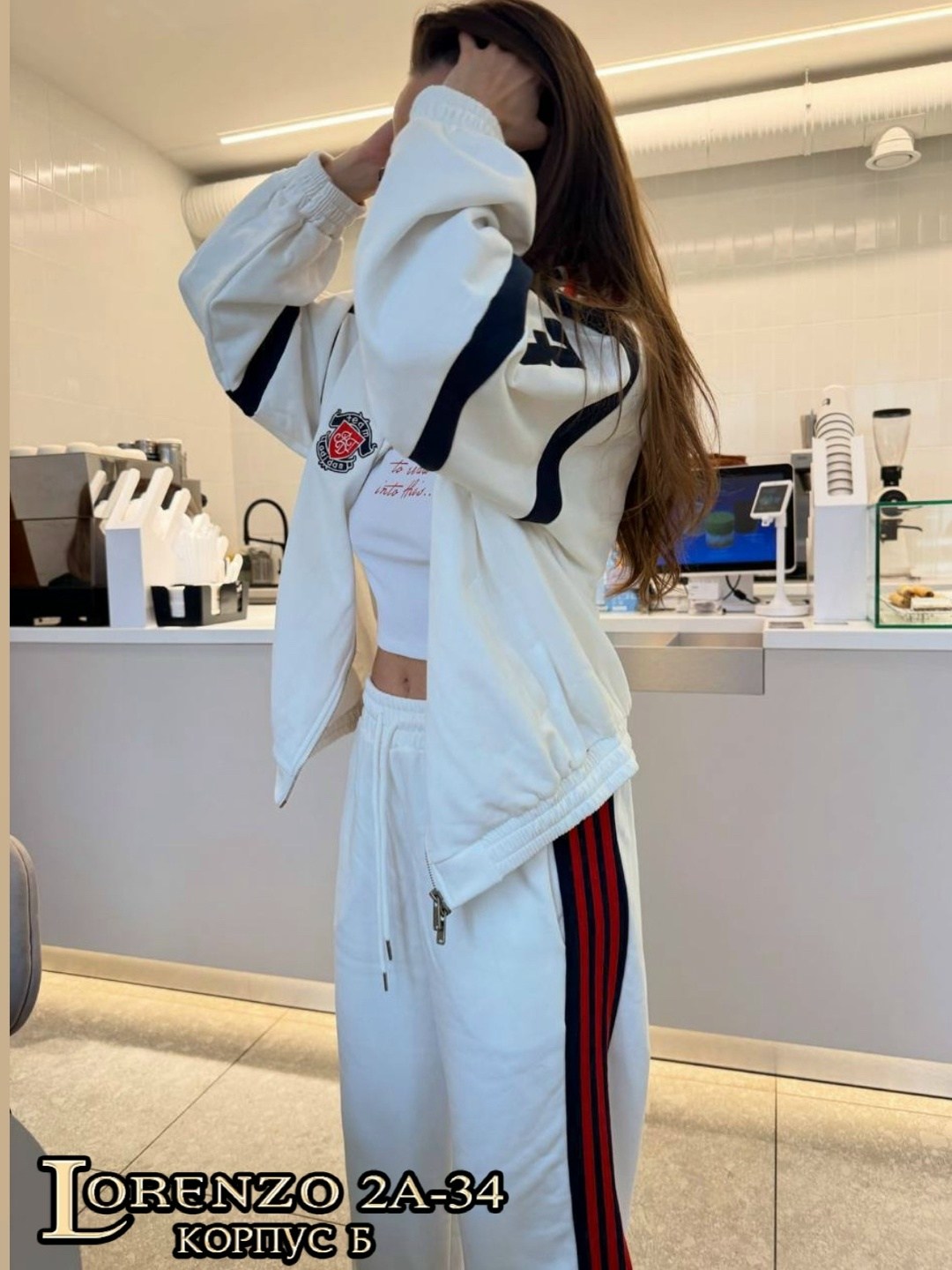 костюм спортивный женский adidas,костюм спортивный женский,белый спортивный костюм женский адидас,костюм спортивный,костюм женские спортивные костюмы