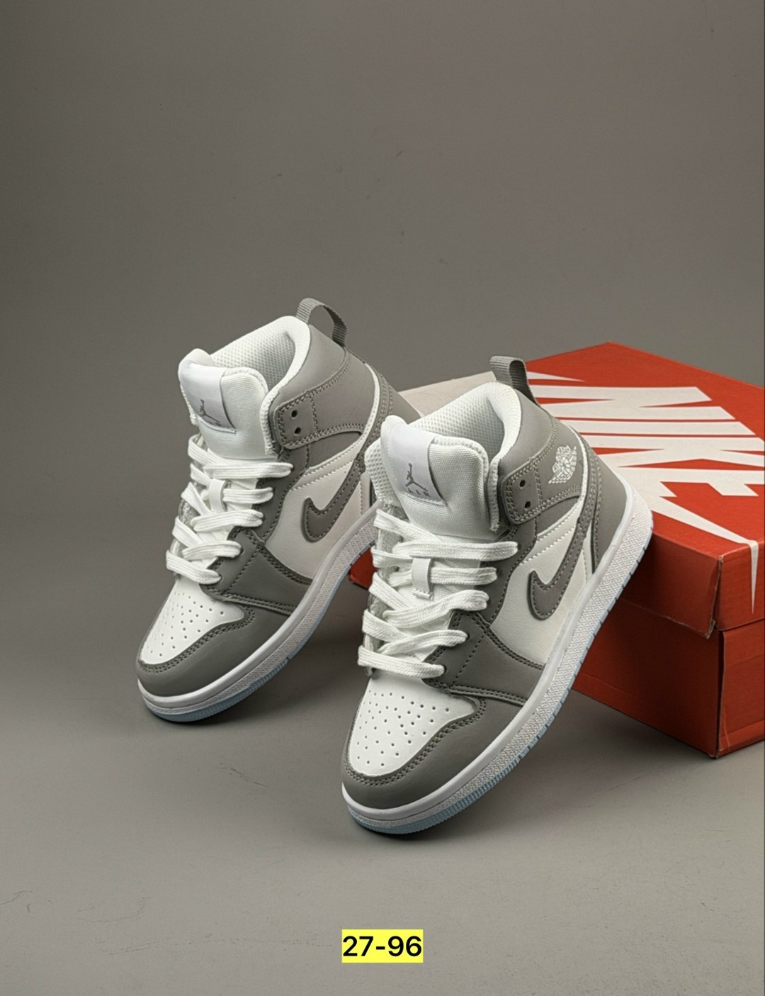 кроссовки air jordan 1 mid se,кроссовки nike air jordan 1,кроссовки nike air jordan 1 mid,кроссовки nike air jordan 1 mid wolf grey,nike air jordan 1 mid