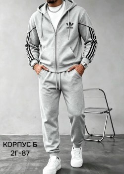 Костюм