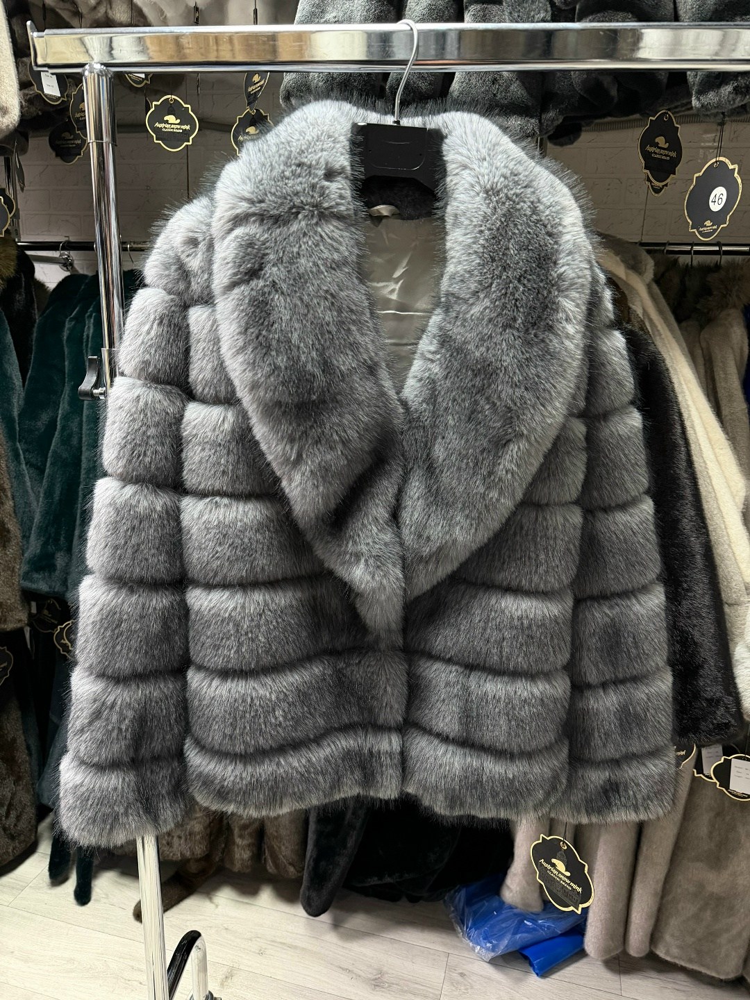 женская шуба поперечка из меха куницы,шуба куница короткая,песец шуба,шуба из куницы,короткая шуба