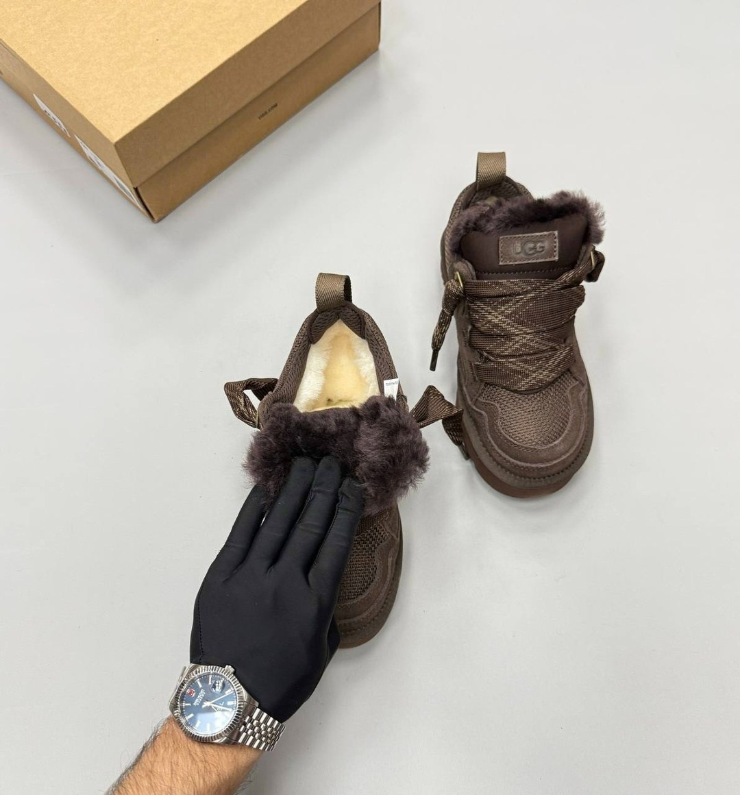 ,кроссовки ugg,кроссовки женские,кроссовки угги,замшевые кроссовки
