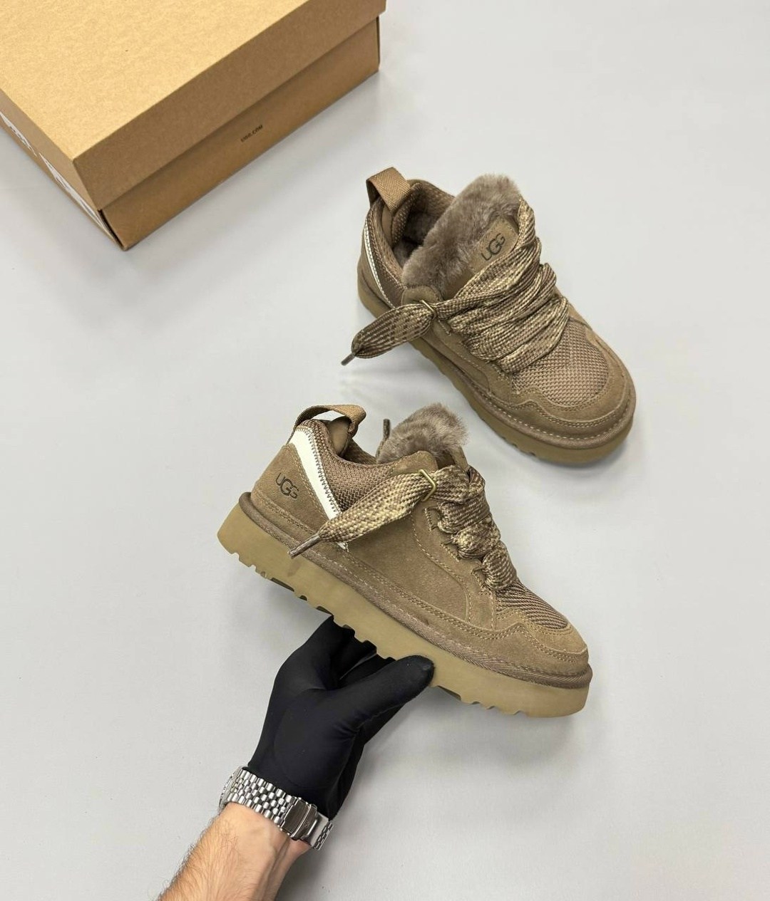 ,кроссовки ugg,кроссовки женские,кроссовки угги,замшевые кроссовки