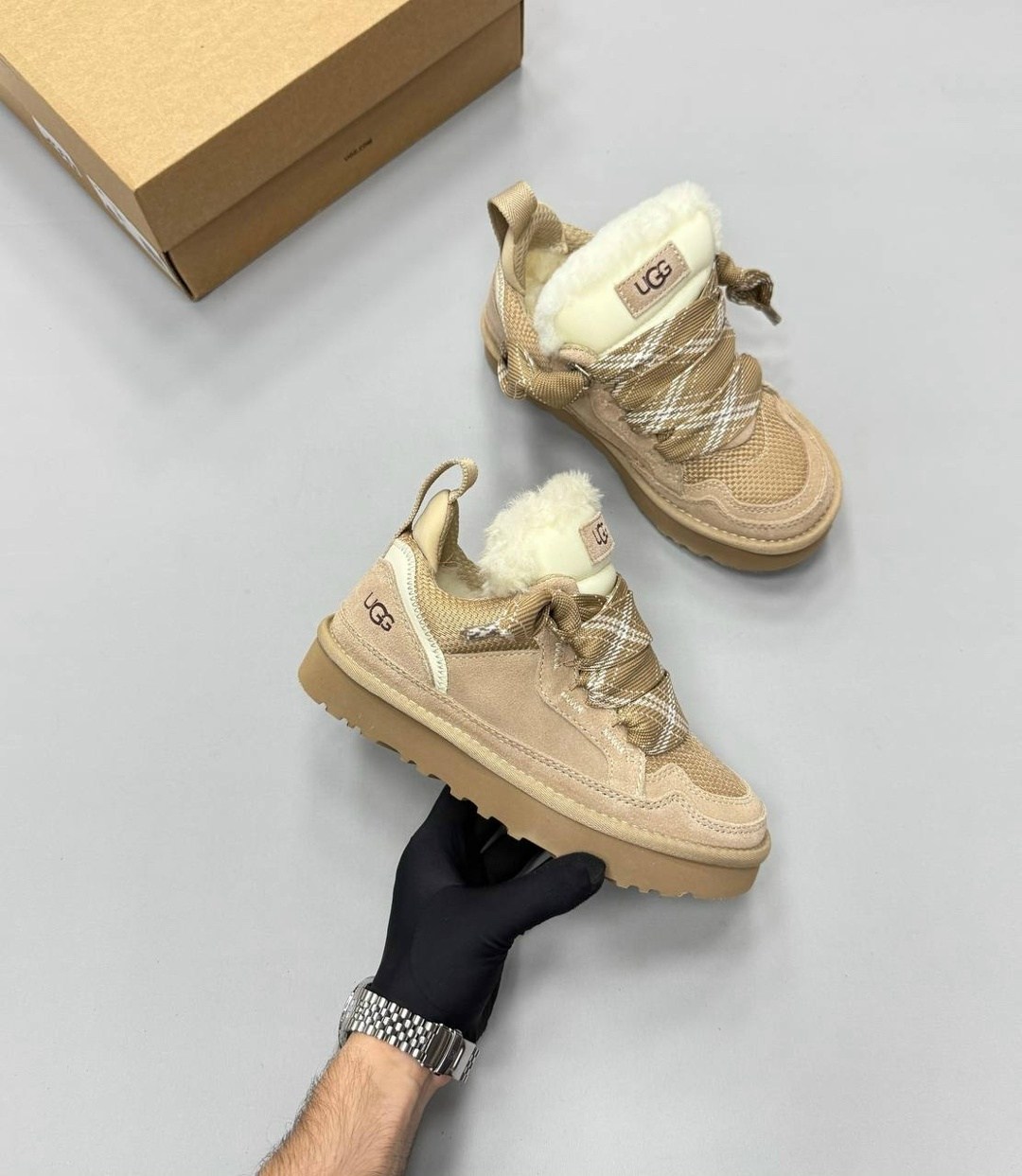 ,кроссовки ugg,кроссовки женские,кроссовки угги,замшевые кроссовки