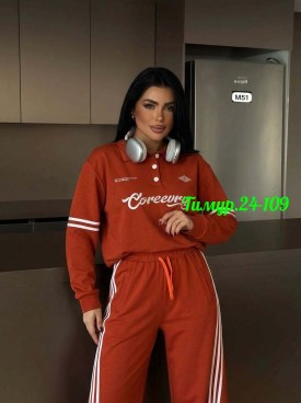 Костюм
