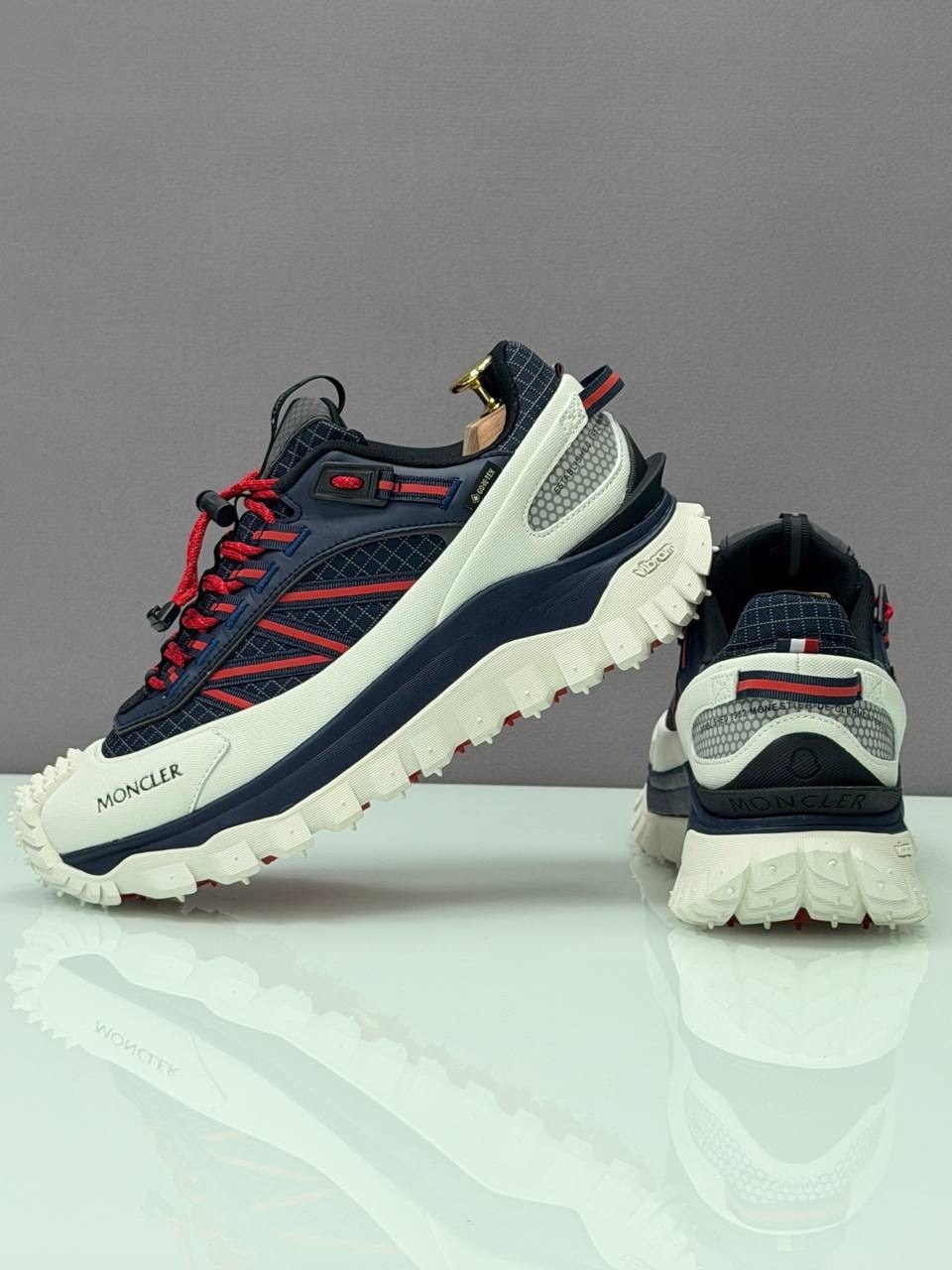 кроссовки в стиле moncler trailgrip gore-tex мужские кроссовки для бега,кроссовки moncler trailgrip gtx,кроссовки moncler trailgrip gore-tex,кроссовки мужские moncler trailgrip gtx белый,кроссовки mon