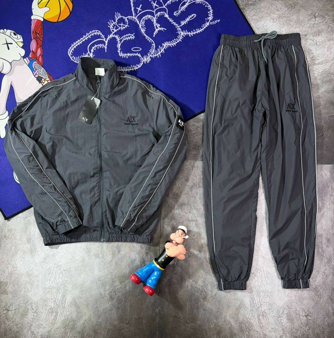 спортивный костюм adidas,спортивные костюмы адидас,мужские спортивные костюмы,спортивный костюм,спортивный костюм мужской адидас