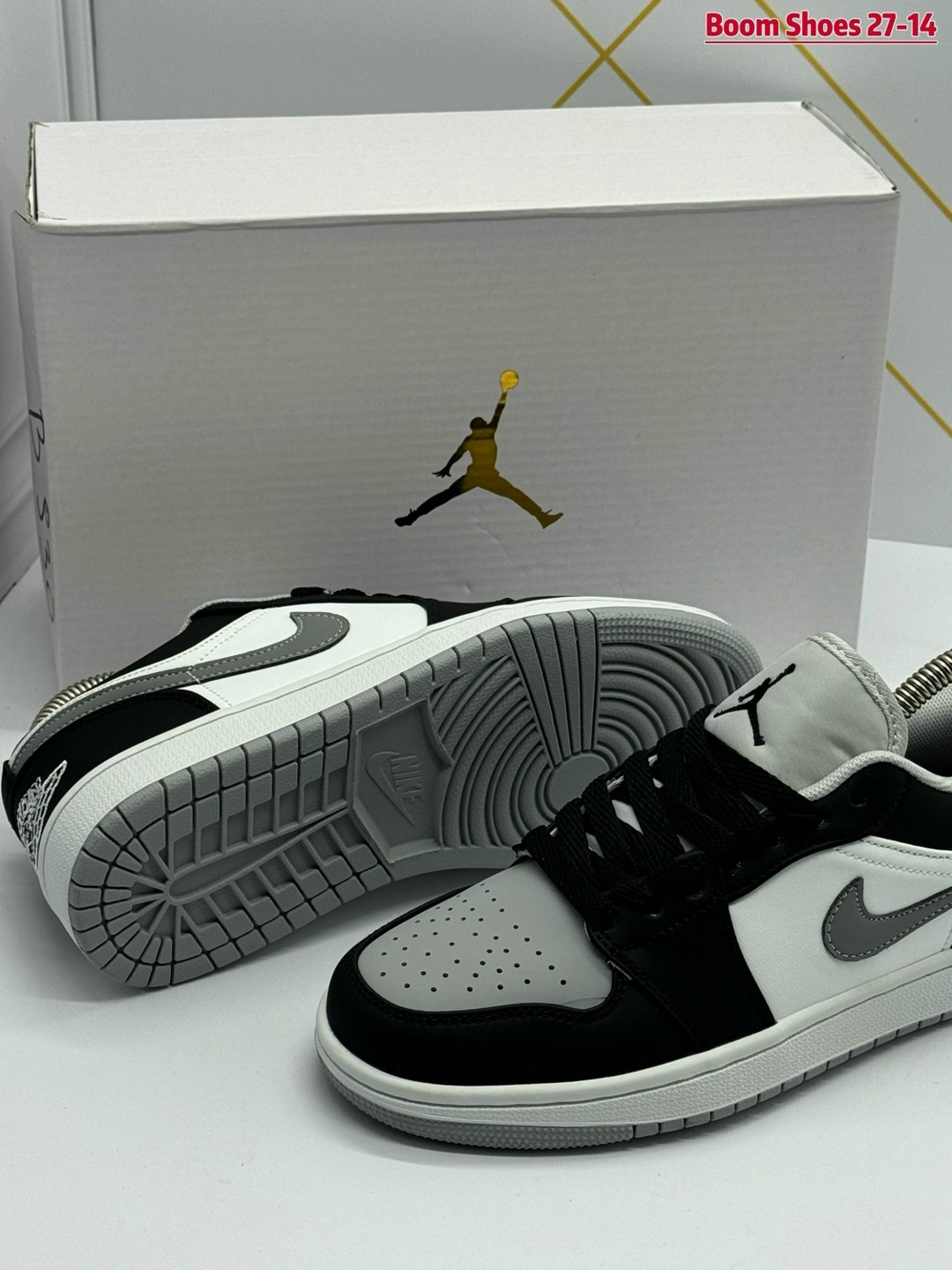 кроссовки nike air jordan 1 low,nike air jordan 1 low,кроссовки air jordan 1 low,air jordan 1 low shadow toe,женские кроссовки air jordan 1 low
