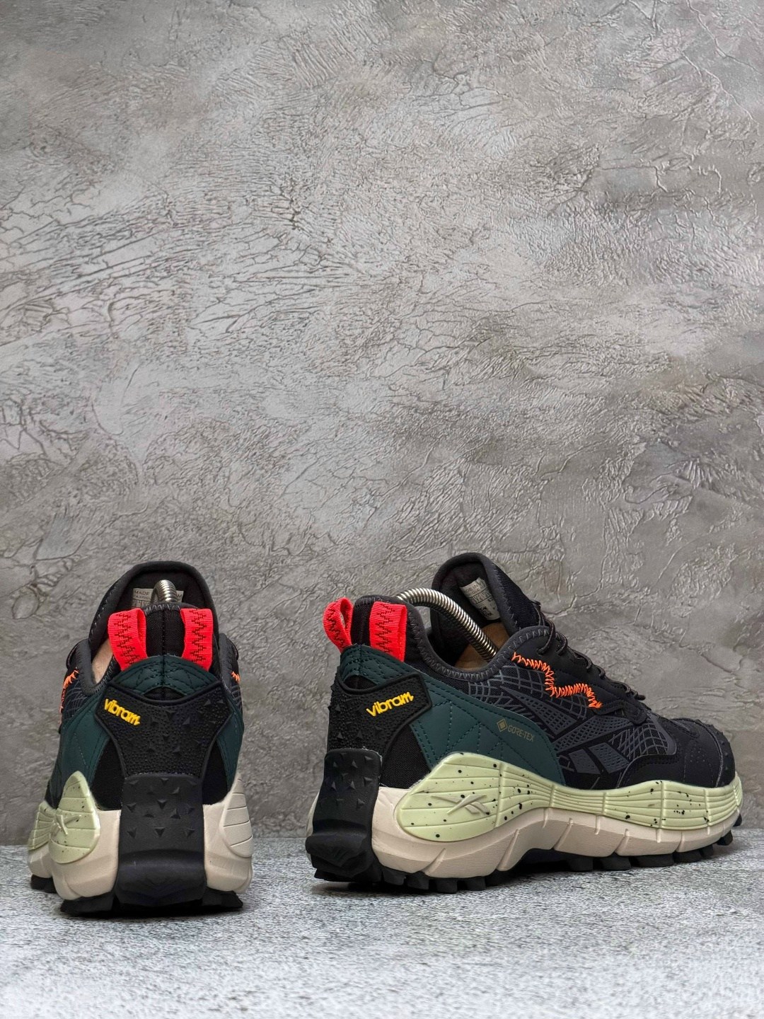 кроссовки reebok zig kinetica ii edge,кроссовки reebok zig kinetica,кроссовки reebok,мужские кроссовки reebok zig kinetica ii edge,кроссовки мужские reebok