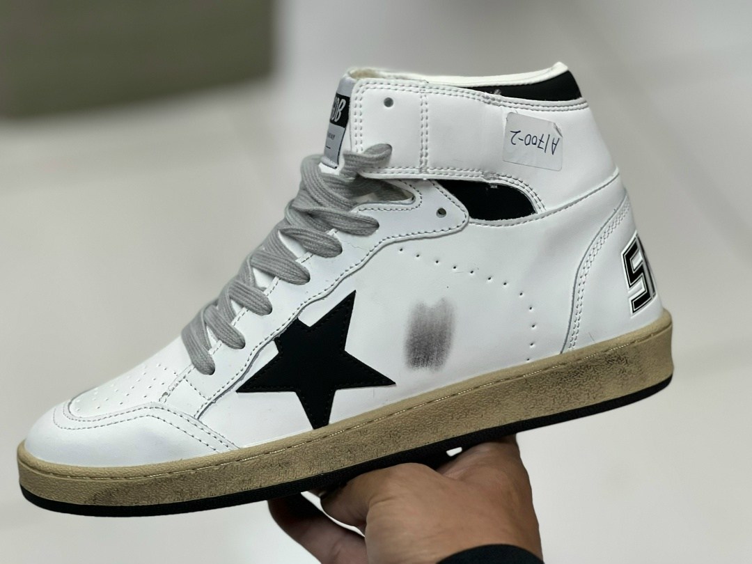 бело-черные кроссовки golden goose sky-star,кеды golden goose,высокие кроссовки,кроссовки,кроссовки golden goose
