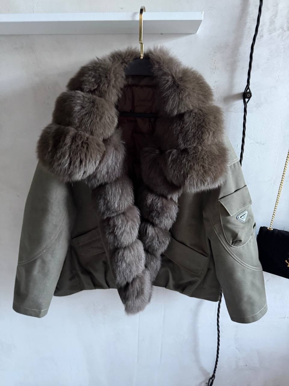 пуховики с мехом,стильные пуховики,куртка с мехом,джинсовая куртка с мехом,зимние куртки
