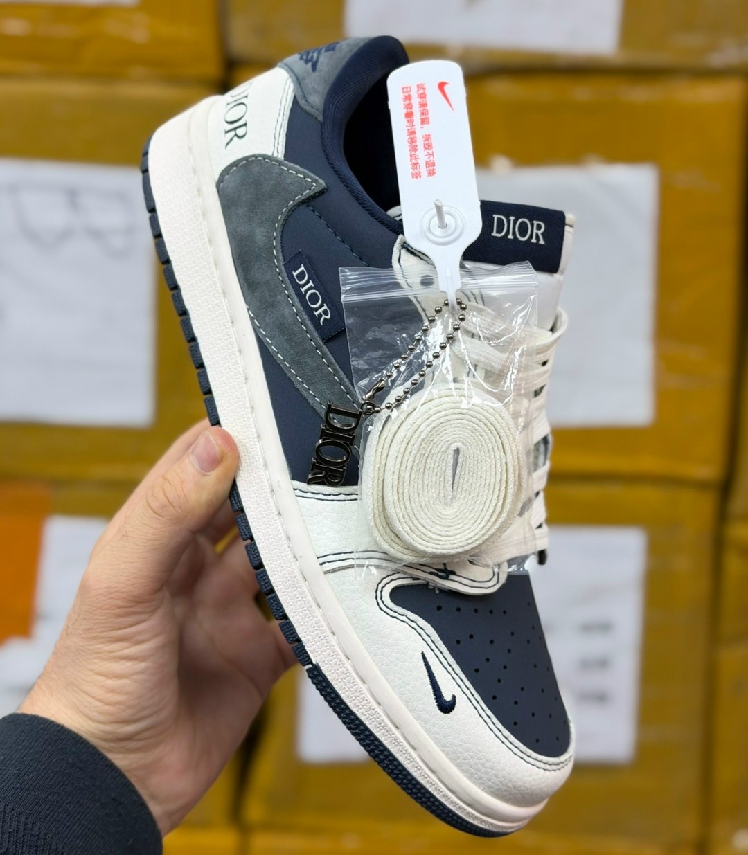 кроссовки travis scott x air jordan 1 low x dior nike,dior кроссовки,кроссовки,кроссовки nike air jordan 1 low dior,кроссовки мужские nike air jordan 1 travis scott