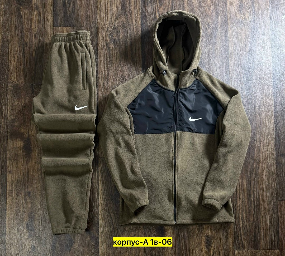 спортивный костюм nike,флисовый спортивный костюм nike,nike спортивный костюм флис,мужской спортивный костюм nike,мужской спортивный костюм nike зимний на флиске теплый