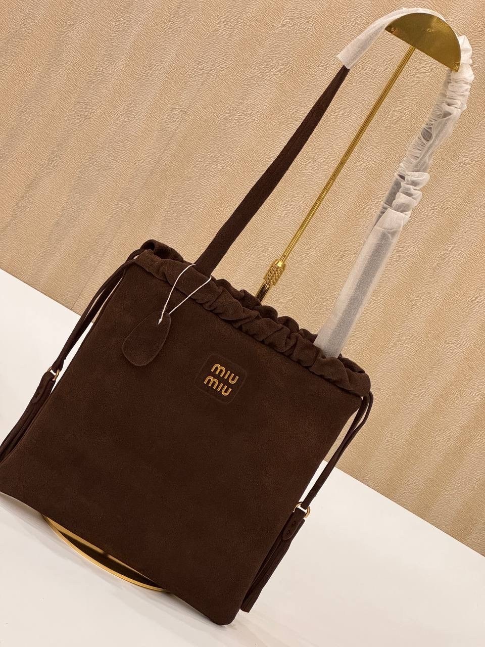 сумка miumiu matelassé с бахромой,женская сумка miu miu,сумка miu miu,сумка,сумки женская
