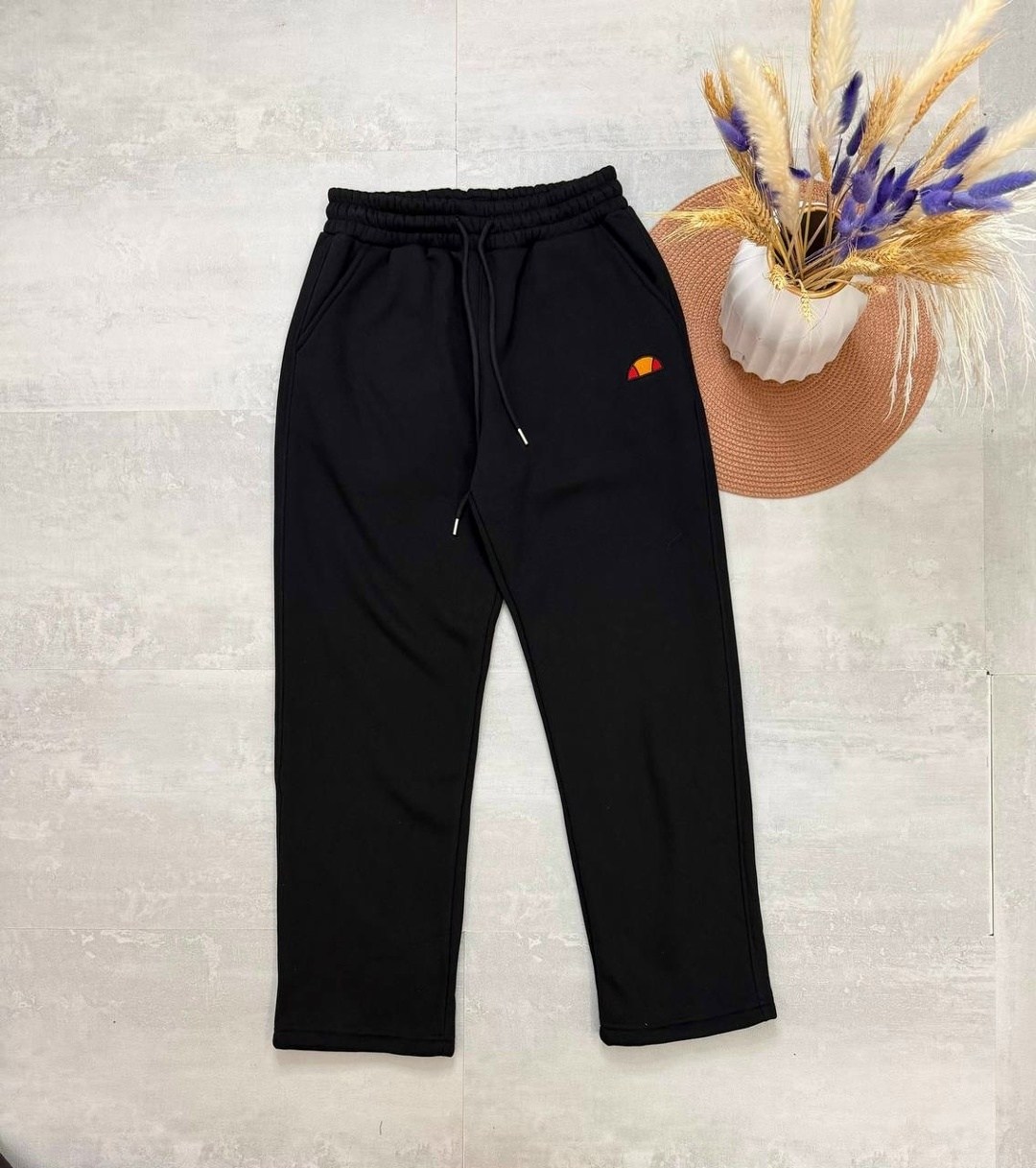 спортивные штаны ellesse,штаны ellesse incaz jog pant black,спортивные брюки мужские ellesse incaz jog pant черные,ellesse брюки спортивные,бренд ellesse штаны мужские спортивные