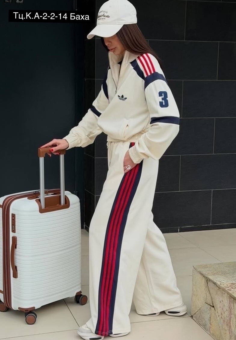 костюм спортивный женский,костюм спортивный женский adidas,костюм спортивный,костюм белый,спортивные костюмы на флисе