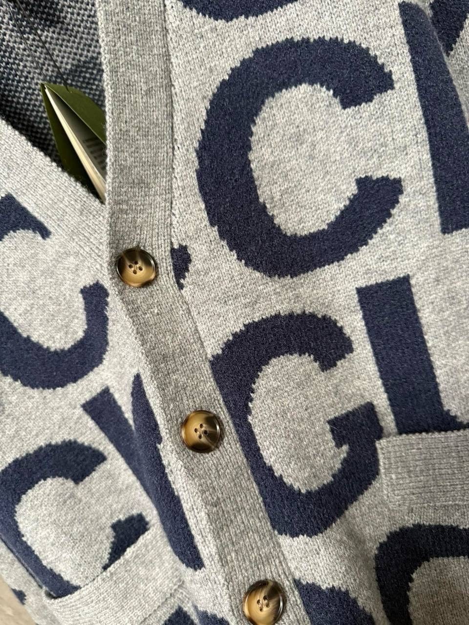 кардиган gucci,кардиган кофта,двусторонний кардиган,шерстяной кардиган gucci,кардиган гуччи