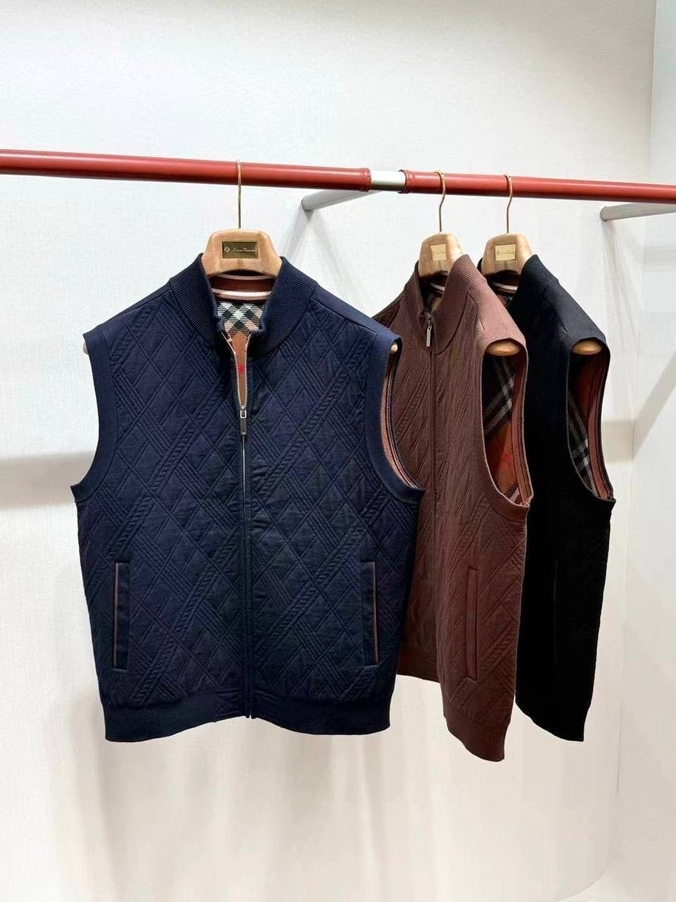 жилет burberry,жилетка барбери мужская,теплый жилет,мужской жилет,стеганая жилетка