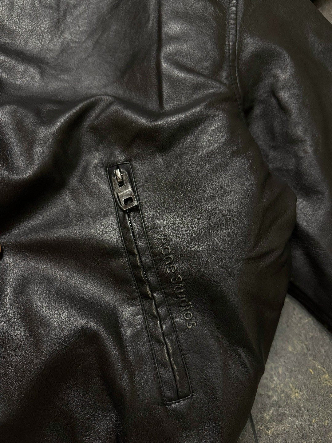 классическая куртка classic mens leather bomber jacket,кожаная куртка,кожаная куртка бомбер мужская,мужская кожаная куртка,men's classic leather bomber jacket