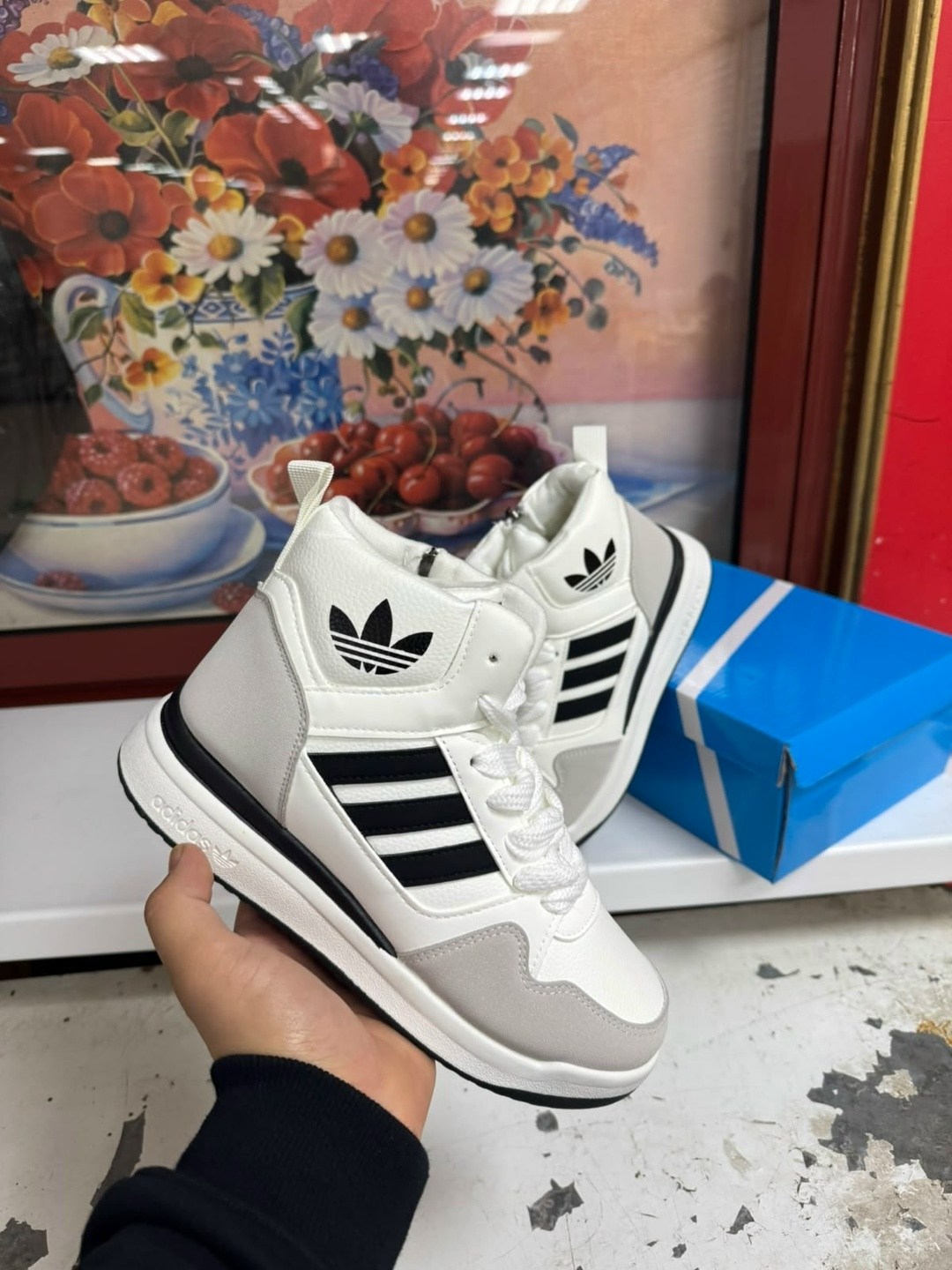 кроссовки зимние adidas,кроссовки adidas,кроссовки женские зимние,мужские зимние кроссовки adidas,adidas мужские кроссовки