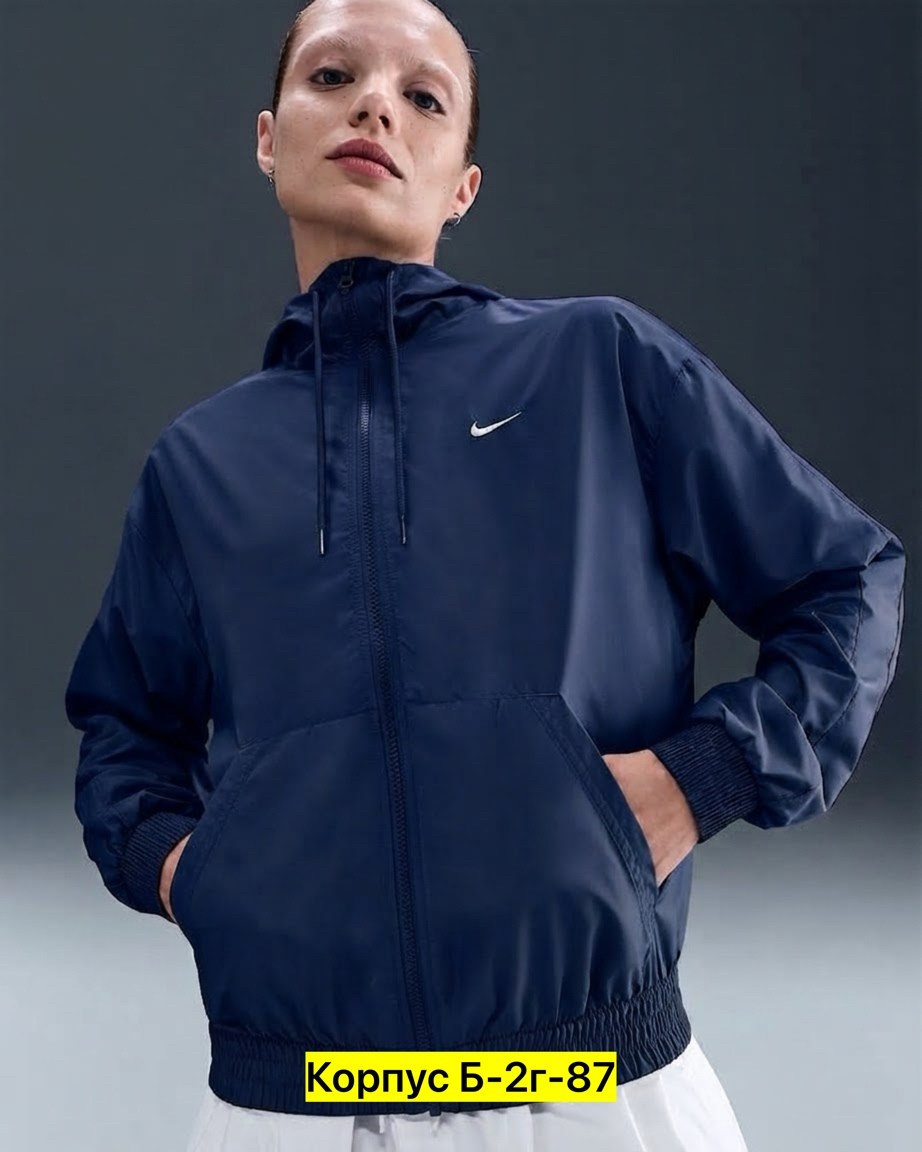 nike sportswear windrunner,куртка бомбер,женская куртка nike,спортивная куртка,женская куртка бомбер