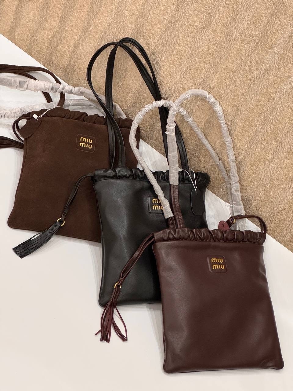 сумка miumiu matelassé с бахромой,женская сумка miu miu,сумка miu miu,сумка,сумки женская
