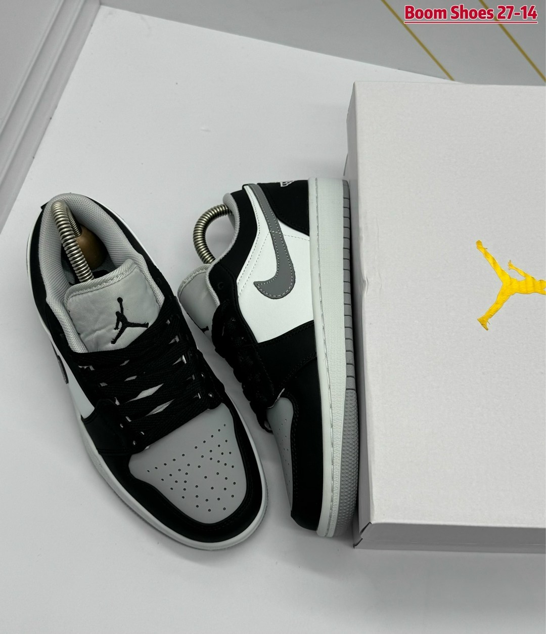 кроссовки nike air jordan 1 low,nike air jordan 1 low,кроссовки air jordan 1 low,air jordan 1 low shadow toe,женские кроссовки air jordan 1 low