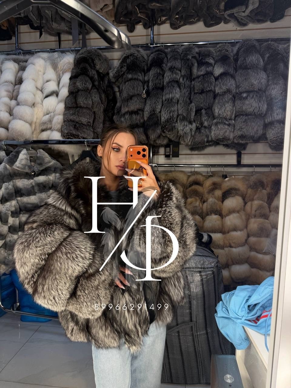 шуба из меха чернобурки с капюшоном и поясом серая,шуба из чернобурки,шуба из чернобурки с капюшоном,шуба чернобурка,полушубок из чернобурки с капюшоном