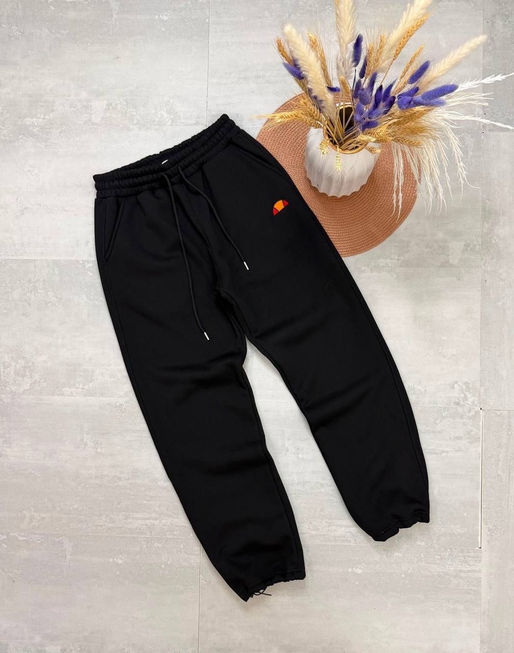 спортивные штаны ellesse,штаны ellesse incaz jog pant black,спортивные брюки мужские ellesse incaz jog pant черные,ellesse брюки спортивные,бренд ellesse штаны мужские спортивные