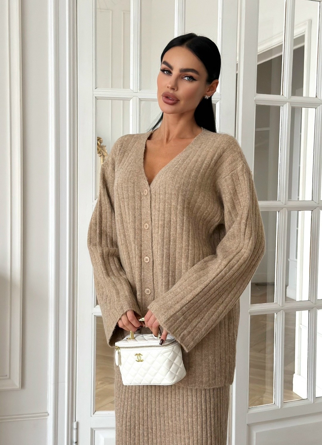 esenia костюм вязаный (джемпер+юбка) кофе с молоком,вязаные юбки,вязаные костюмы,вязаный костюм с юбкой,esenia костюм вязаный женский (джемпер+юбка) кофе с молоком