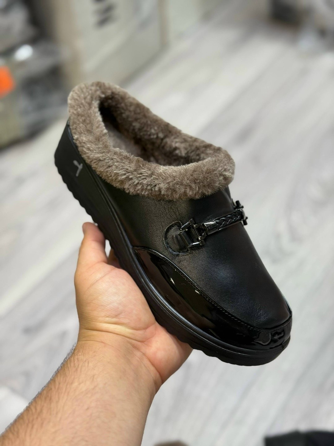 ,ботинки гуччи,ботинки gucci,ботинки гуччи женские с мехом,женская