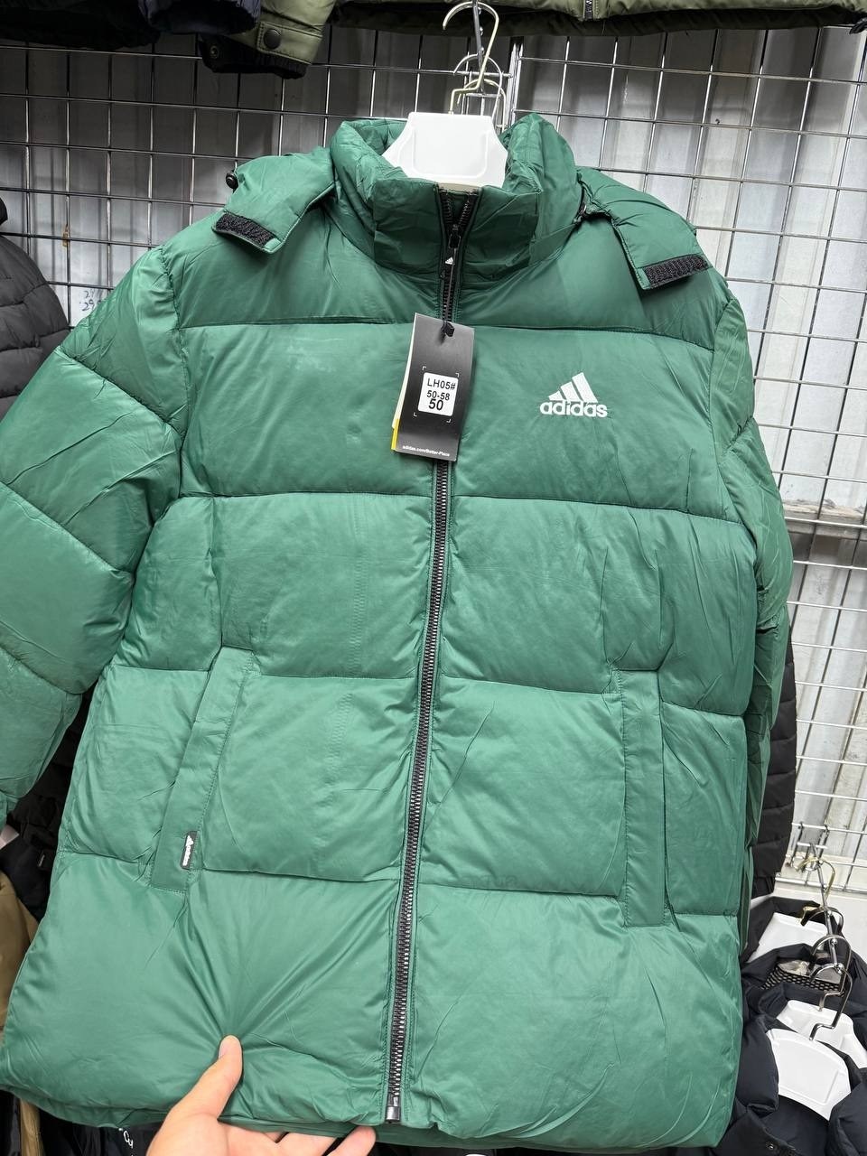 куртка мужская зимняя adidas,зимняя куртка adidas,пуховик nike acg зелёный,куртка зимняя,куртка зимняя пуховик adidas