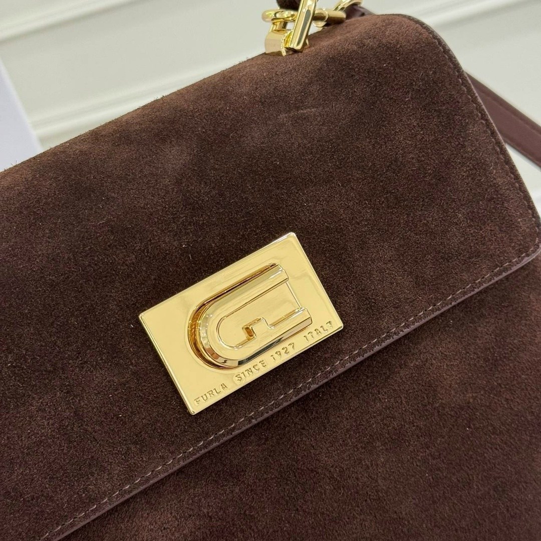 сумка furla,сумка,женская сумка furla,сумка фурла,замшевая сумка