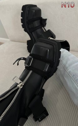 Ботинки
