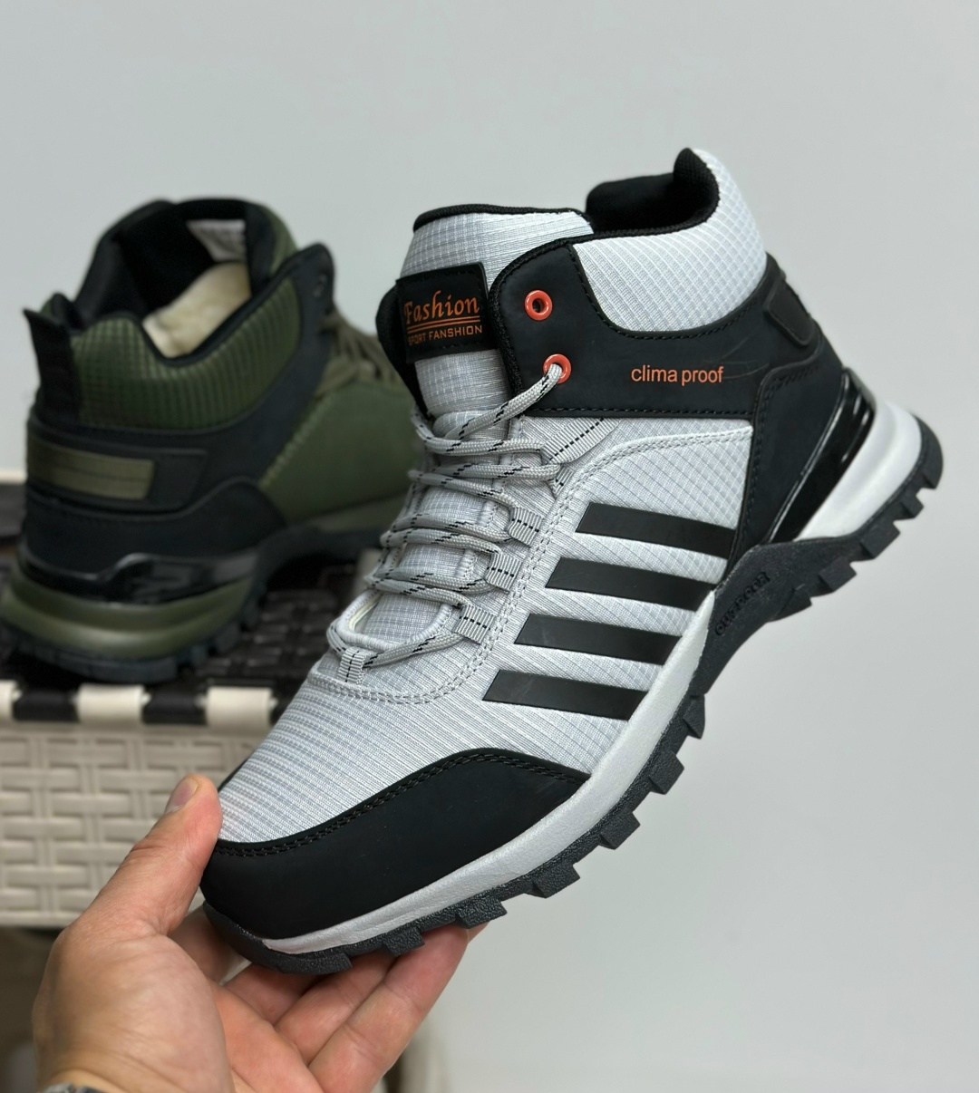 зимние кроссовки адидас мужские оригинал,кроссовки мужские adidas,зимние кроссовки adidas,кроссовки мужские зимние,кроссовки адидас climaproof зимние