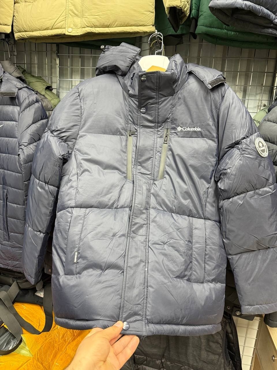 куртка мужская зимняя adidas,зимняя куртка adidas,пуховик nike acg зелёный,куртка зимняя,куртка зимняя пуховик adidas
