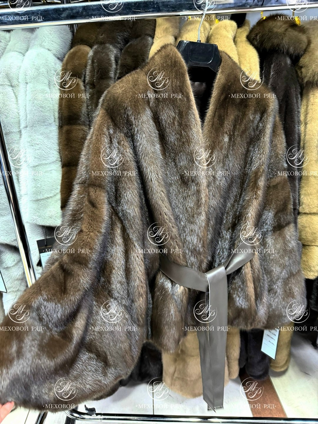шуба норковая,шуба,шуба норка,шуба из норки,новая норковая шуба с английским воротником из куницы