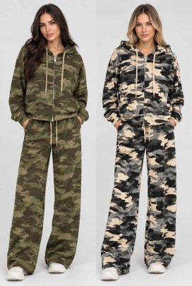 Костюм