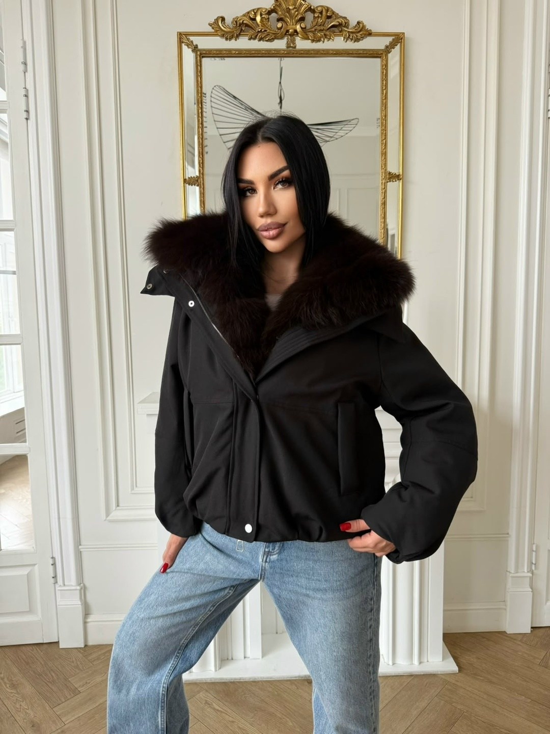 женский чёрный пуховик с мехом max mara,пуховики с мехом,женский чёрный пуховик с натуральным мехом max mara,стильная куртка,пуховики куртки парки
