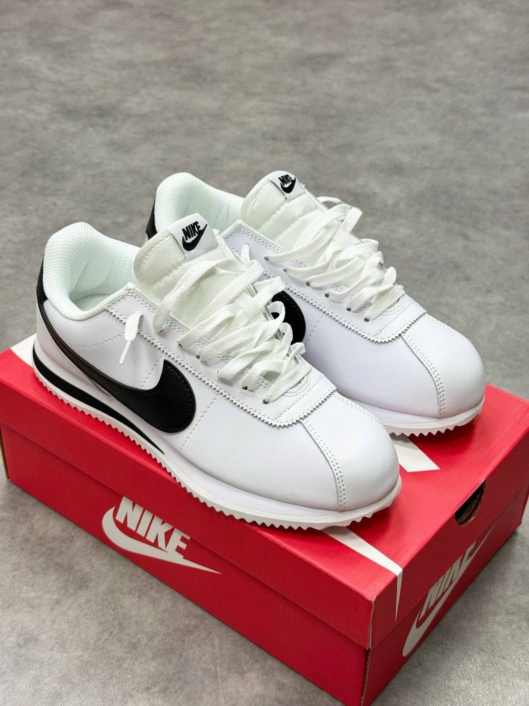 nike classic cortez,кроссовки nike classic cortez,nike cortez white black,nike classic cortez leather,nike cortez