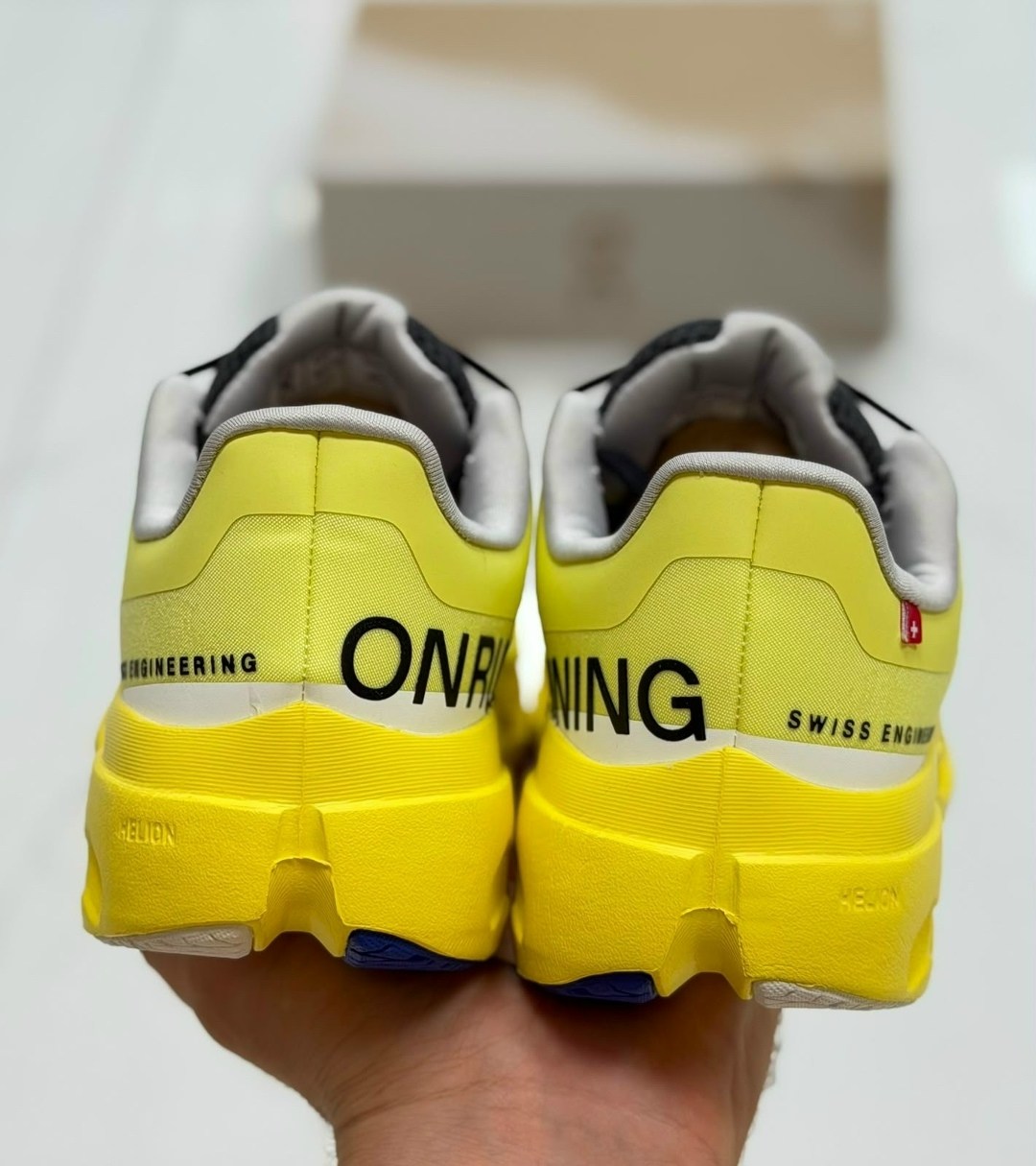 кроссовки balenciaga,кроссовки on,кроссовки,женские кроссовки balenciaga,кроссовки баленсиага желтые
